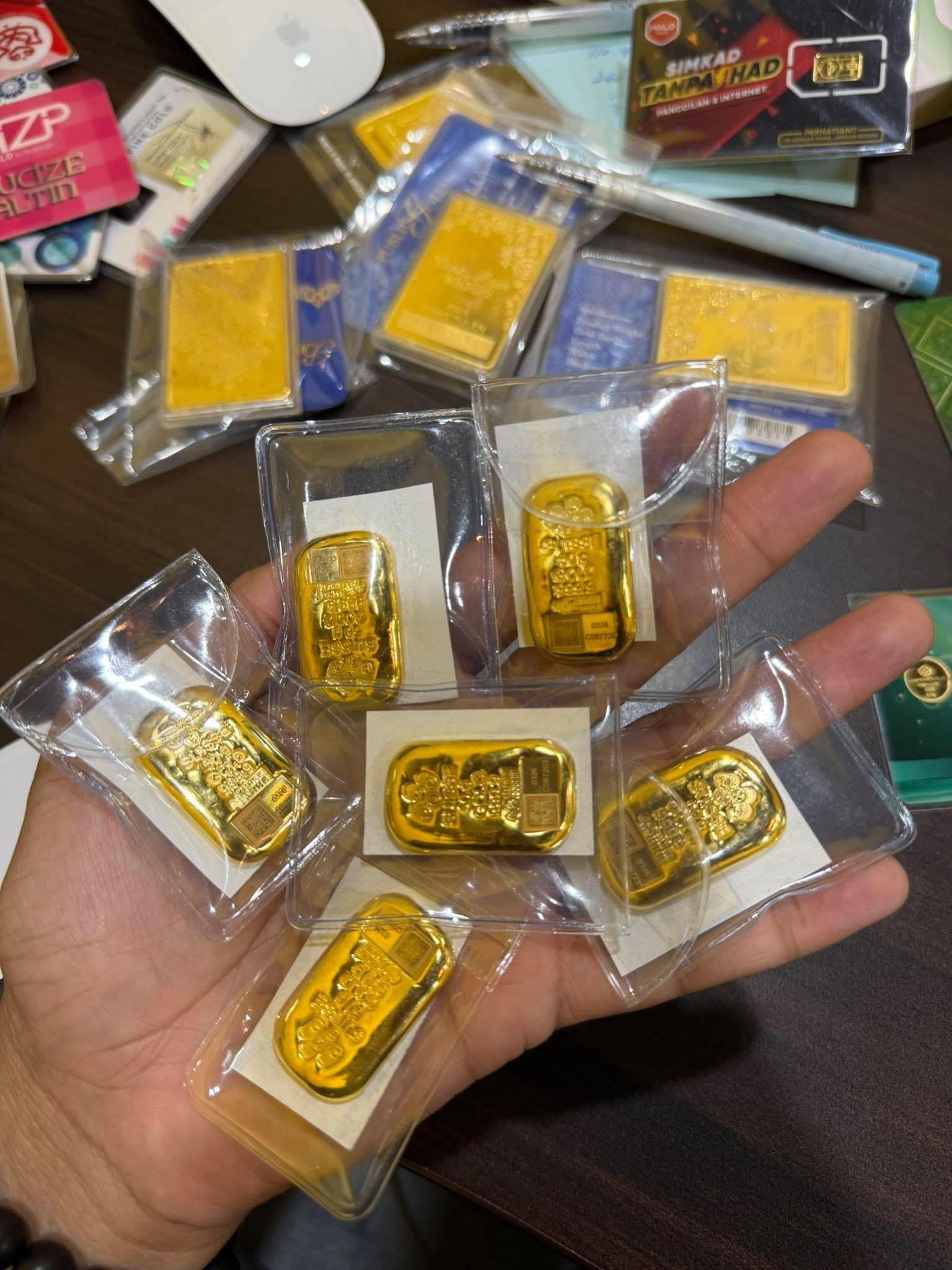 Produk PAMP SUISSE Hulul Gold